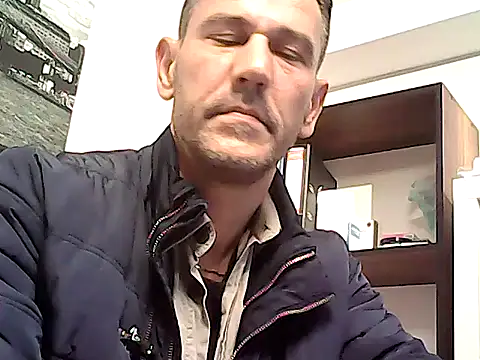 mastercharisma35 webcam