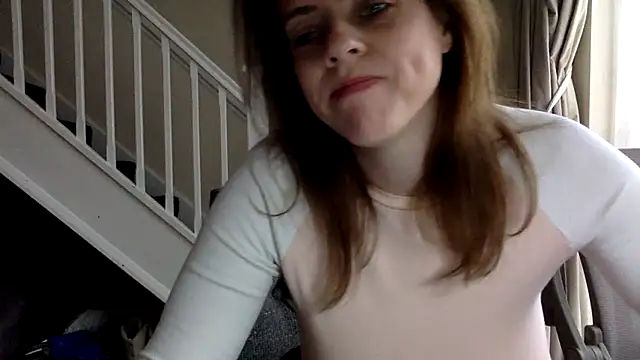 ElizabethArden42- webcam