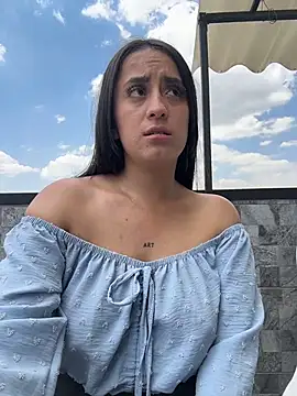 Antonella_Julieta webcam