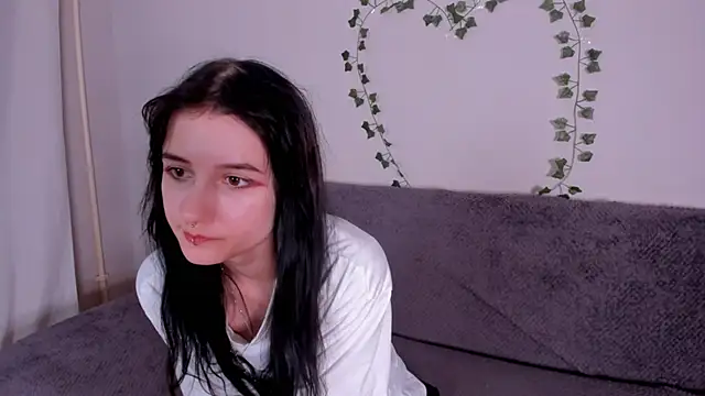 kira_montelle live sex cam