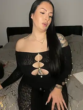 Mia-Bremer live sex cam