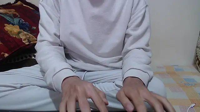 Alexdelarge323 live sex cam