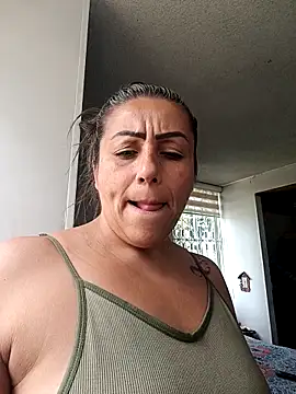 maynor_1998 - Maynor_1998's free webcam - UK Sex Cams