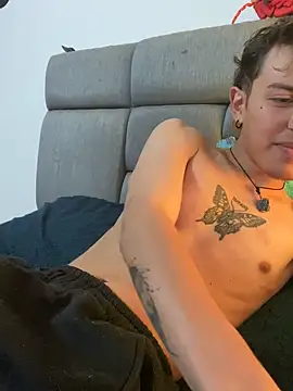 NaytonFreeman webcam