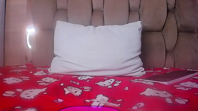 karol_lewiss live sex cam