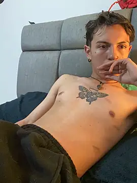 NaytonFreeman webcam