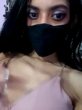 priyasexy1100 webcam