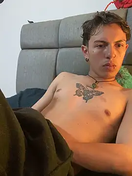 NaytonFreeman webcam