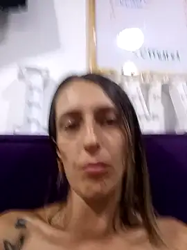 Karolyn_rousse webcam