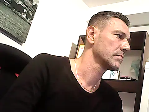 mastercharisma35 webcam