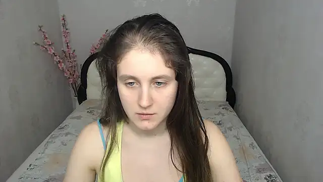 Holliy_Cooper webcam