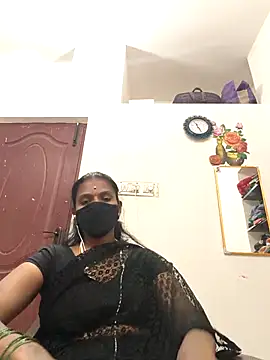 Tamil_Yalini12 webcam