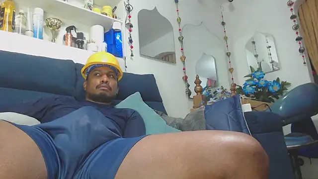 ElCaballeroNegro24 webcam