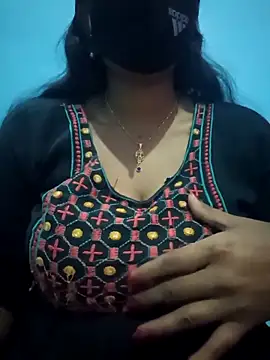 Webcam Model (Sexyradha_)  is live.Free join now!