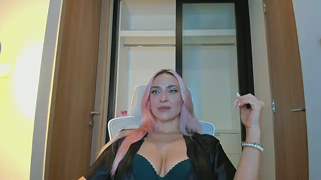 _Miss_Valentina_ live sex cam