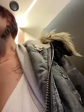 natakitten (F milf) - Thong off,Rub pussy in public, LT🎥