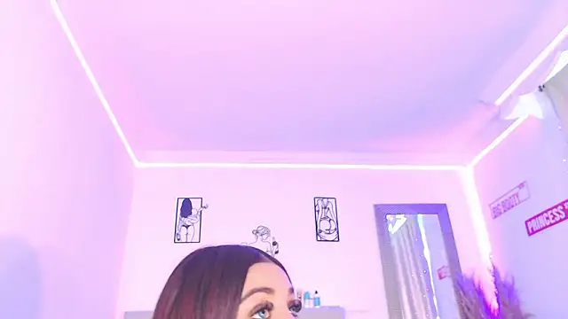 Anna_belly webcam