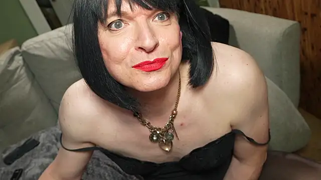 JessicaNylonQueen's room