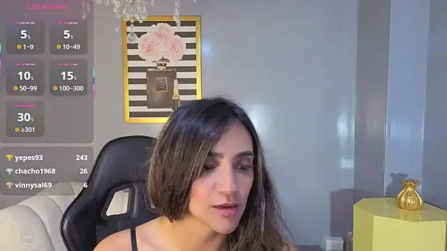 agatha_brooks_t webcam