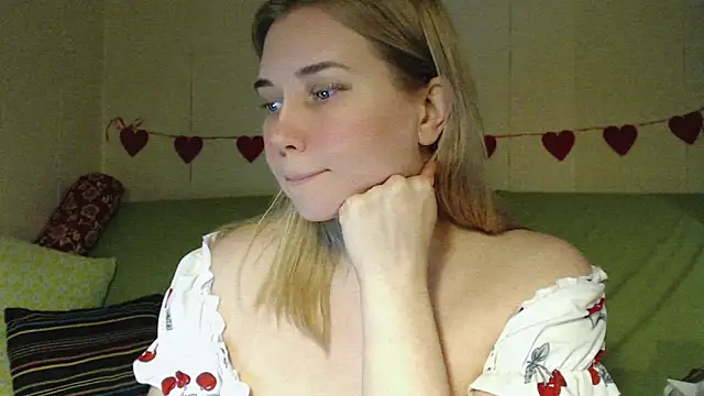 mmmPinUpGirl webcam