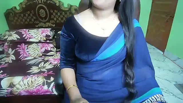 BengaliQueenStar webcam