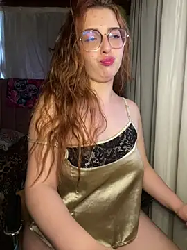 Webcam Model (CoraVibes)  is live.Free join now!