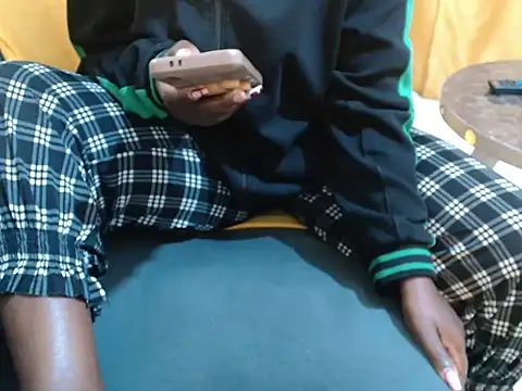 leslysexygirl webcam