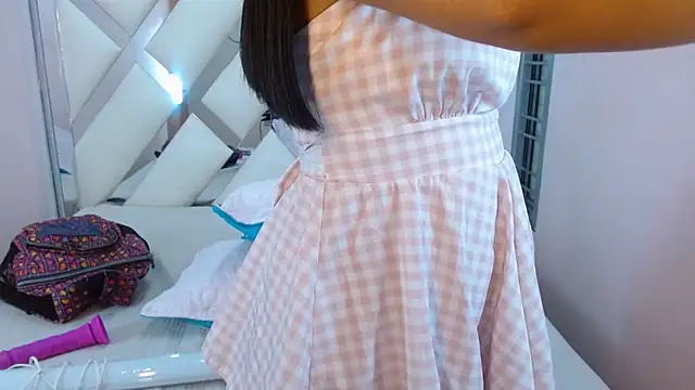 Kaytlin_James webcam