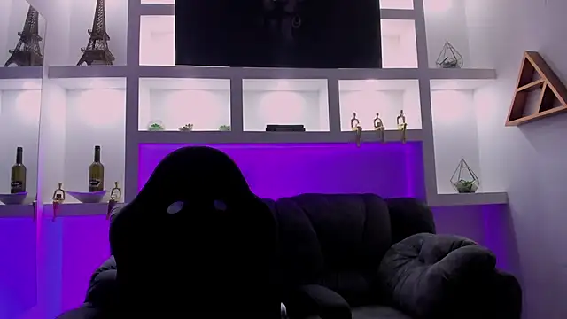 ValeryCooper18 webcam