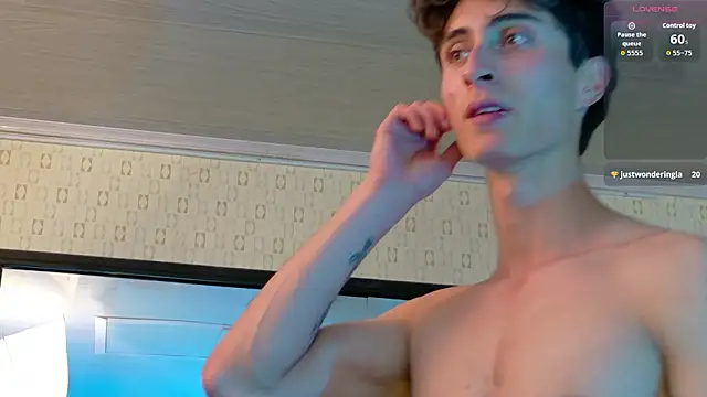 sammy_and_ithan - Sammy_and_ithan's free webcam - UK Sex Cams