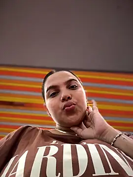 Webcam Model (Colibri_xxx)  is live.Free join now!