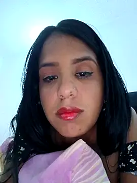 skinnyprety18 webcam