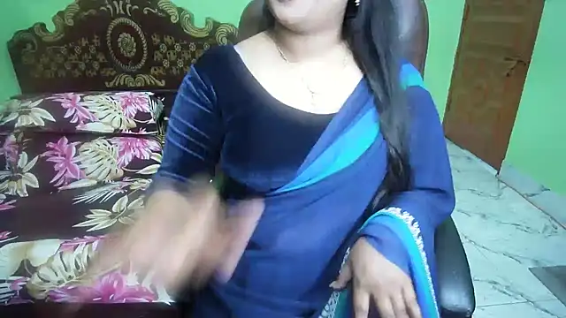 BengaliQueenStar webcam