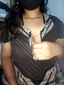 Webcam Model (tamilsaisree)  is live.Free join now!