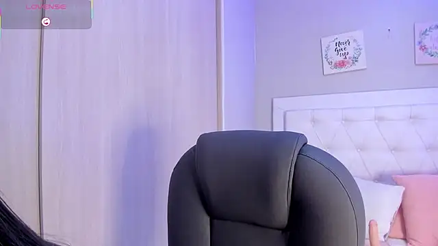 nicole__parker1 webcam