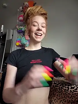 LucidLucy's Stripchat show and profile