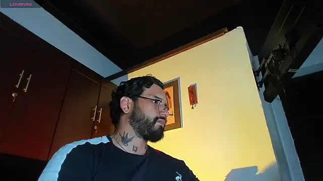 camilogray_ (Ask my age) - squirts in glass ⋆⋆  ☂︎ ⋆ 🧋