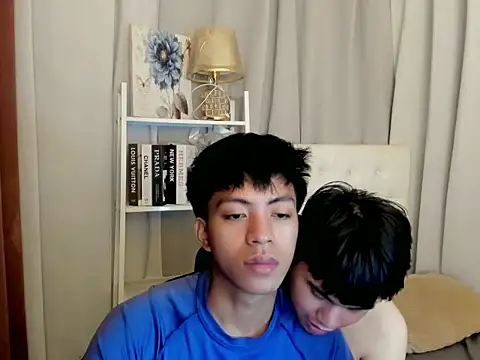 davincihugecock webcam