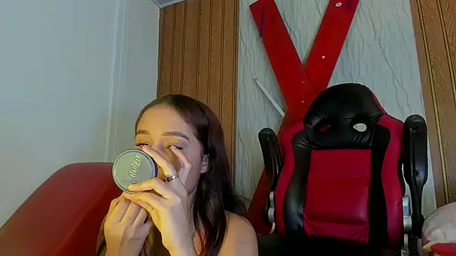 MarianaManzur webcam