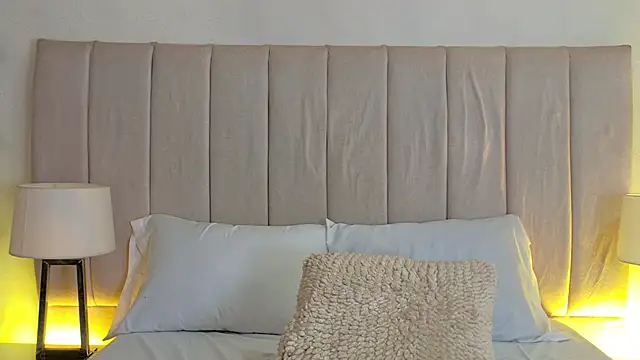 carrie_gb (F young) - 😈🔥 fuck my ass 3 fingers 🔥😈