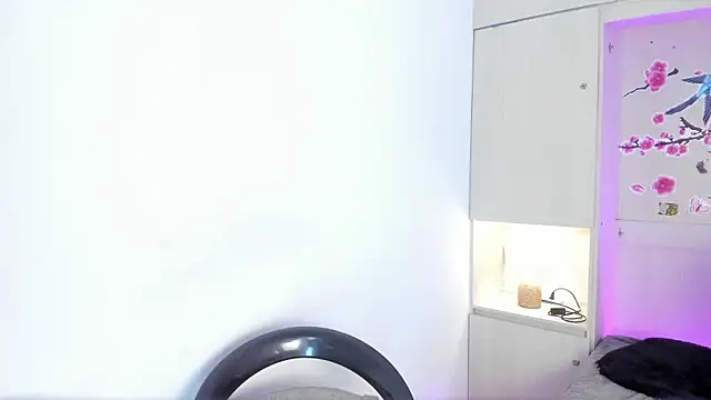 stefannyevans_ - Stefannyevans_'s free webcam - UK Sex Cams