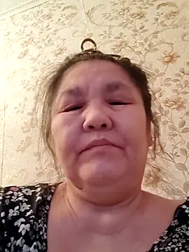 Zulfiya_Bruce webcam