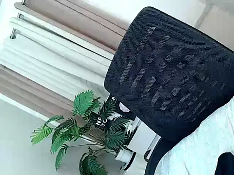 Miss_Cataluna69 webcam