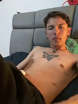 NaytonFreeman webcam