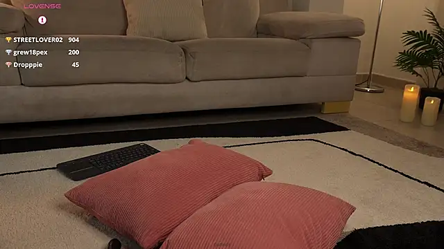 giafaaris - GiaFaaris's free webcam