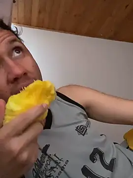 Michaell_Spinelly webcam