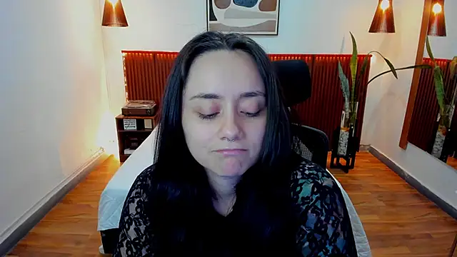 KatherineBond webcam