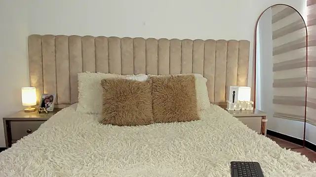 Sophie_Restrepo webcam