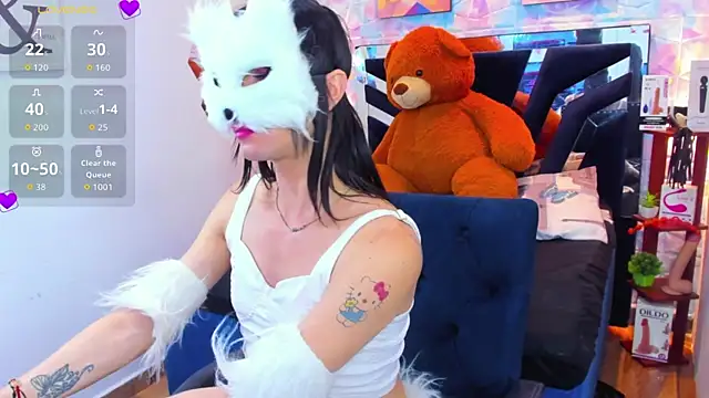 Charlotte_Landry__ webcam