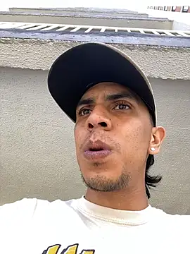 Monkey_uchiha777 webcam